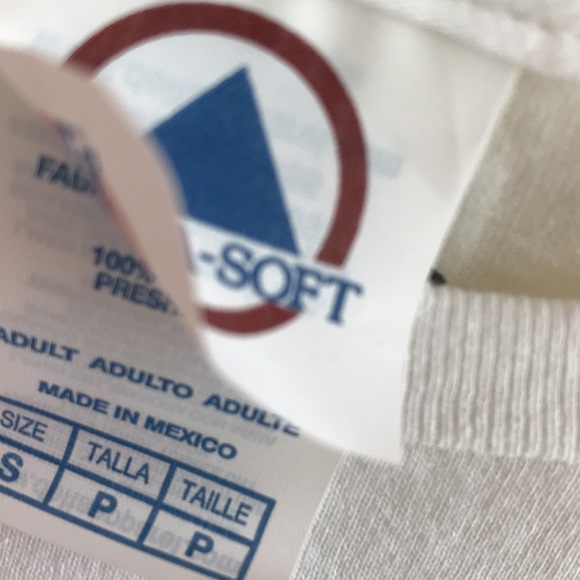 NWOT Nintendo Sz Small white Tee "Made in the 80s" Mario Brothers Graphic Tee - Picture 4 of 7